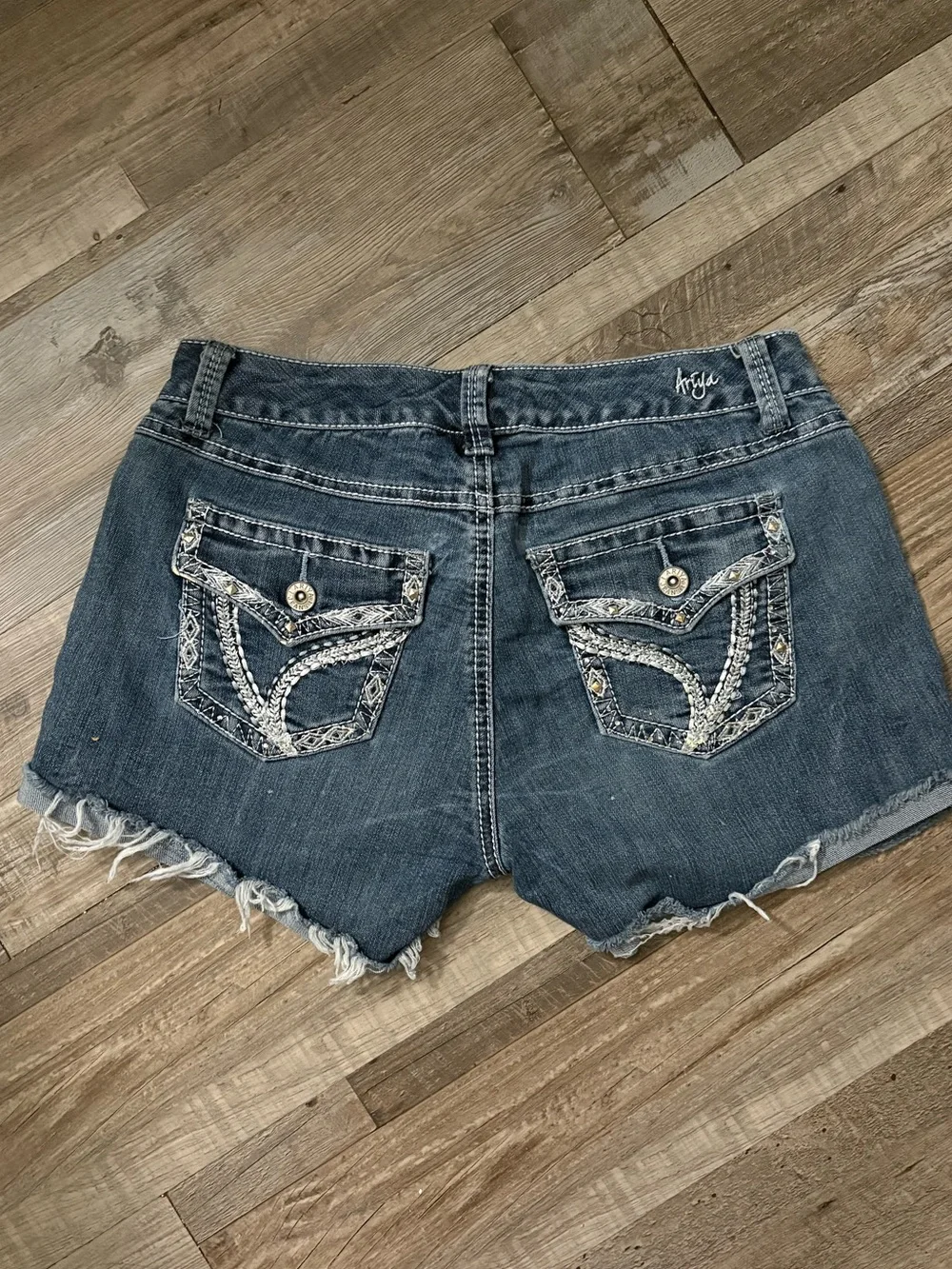 Ariya Jeans Distressed Denim Shorts